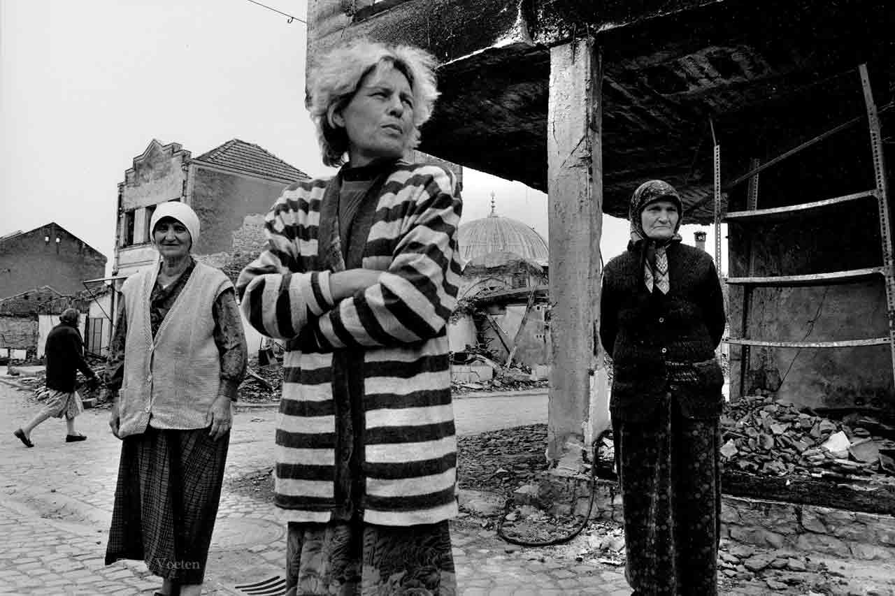 kosovo war conflict photo